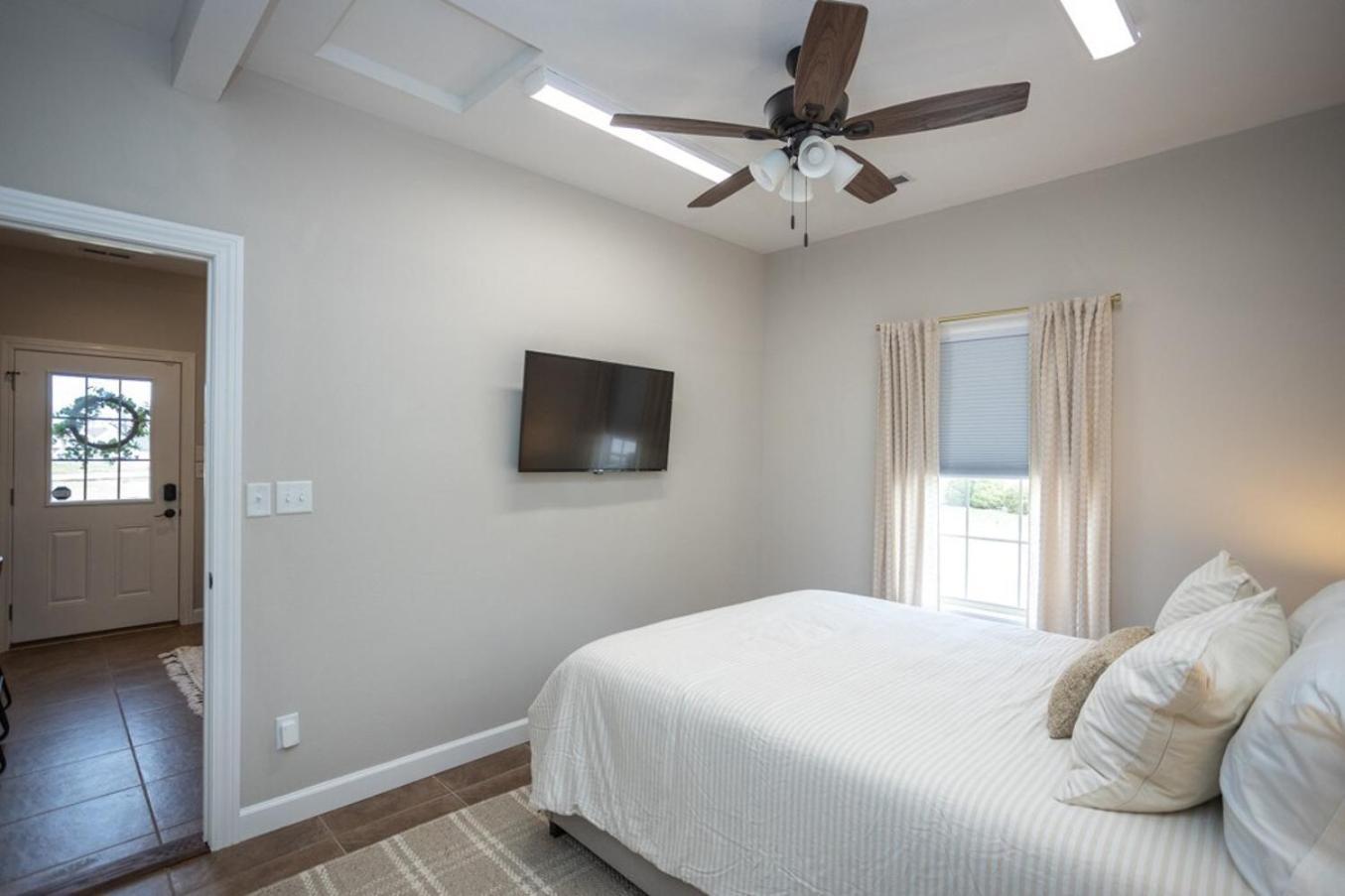 Tiny Home With Hot Tub Near Ft Leonard Wood! Waynesville Esterno foto