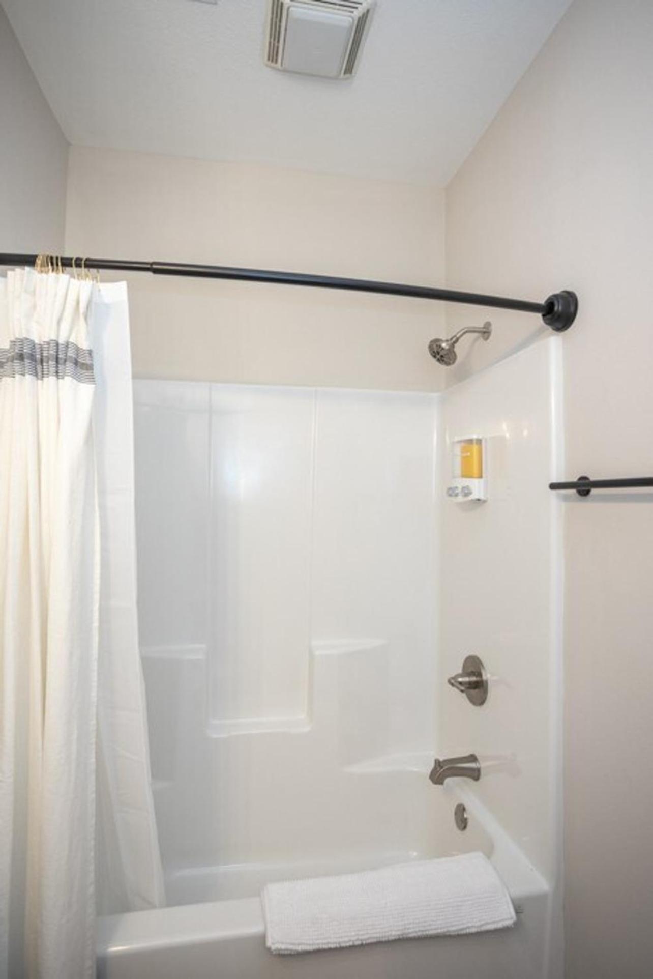 Tiny Home With Hot Tub Near Ft Leonard Wood! Waynesville Esterno foto